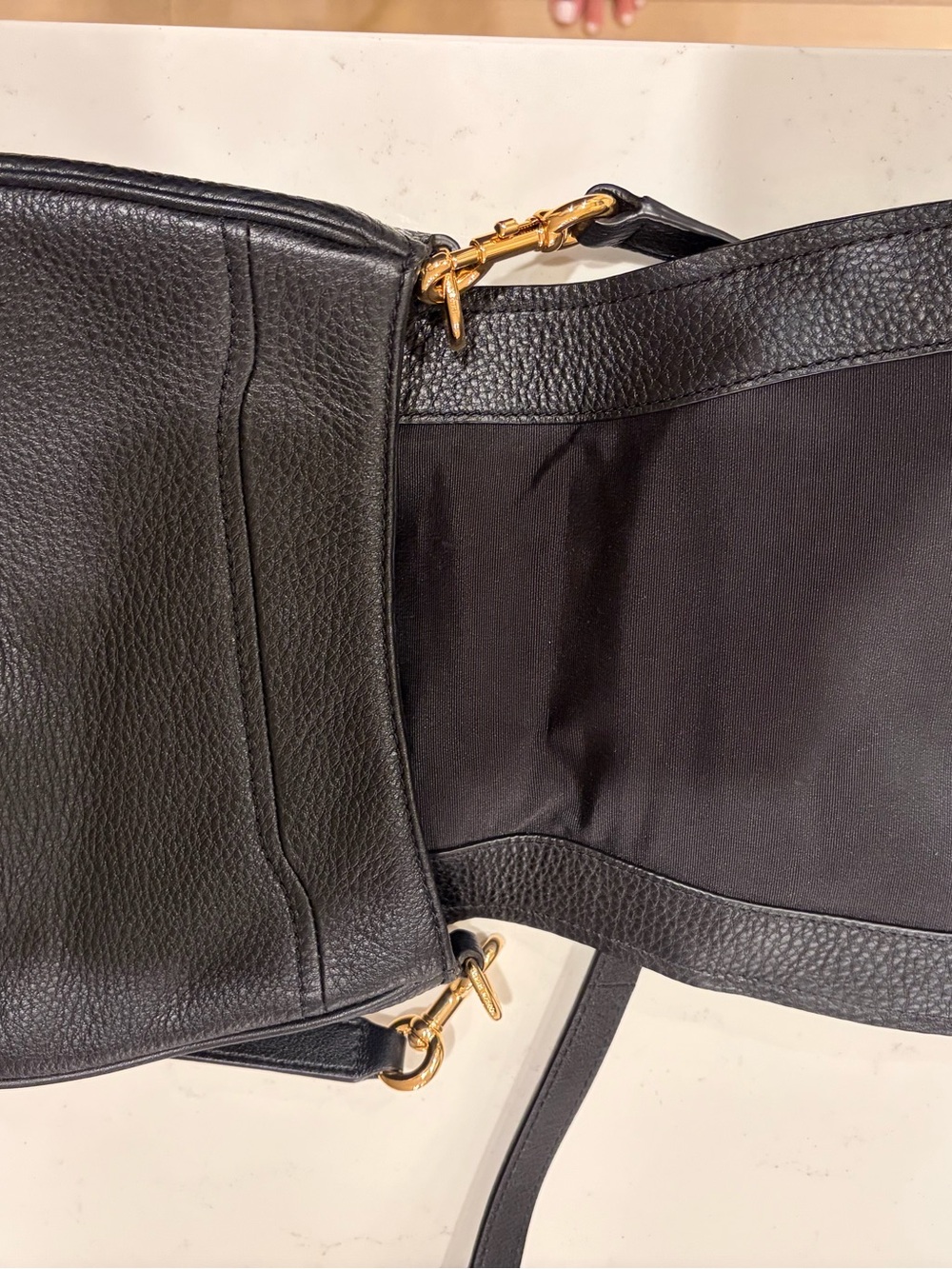 Marc Jacobs Black Leather Crossbody with Gold-Tone Hardware - Picture 5 of 6